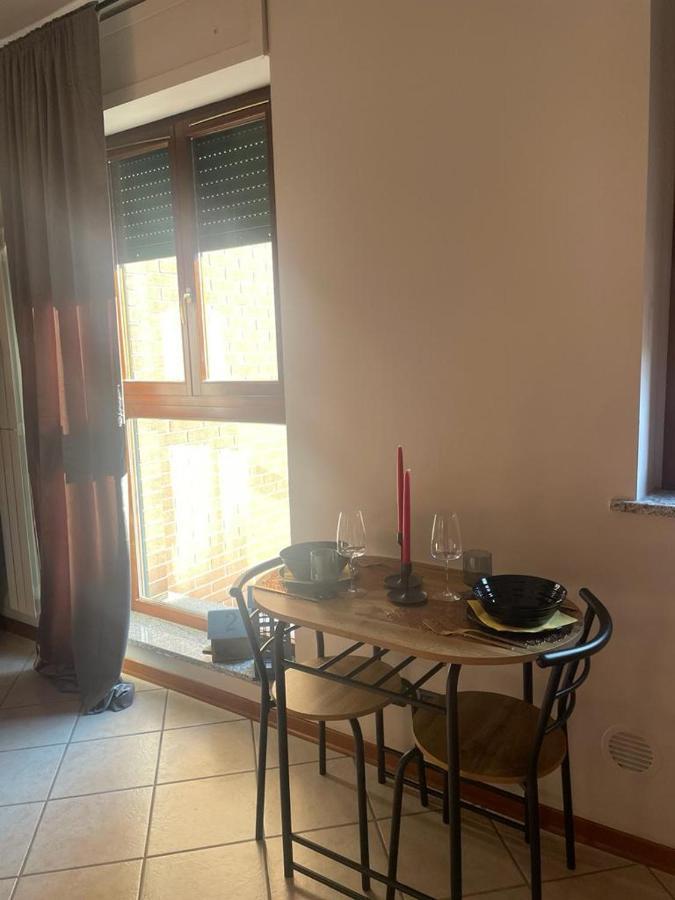 Ferienwohnung Mille4 Novara Exterior foto