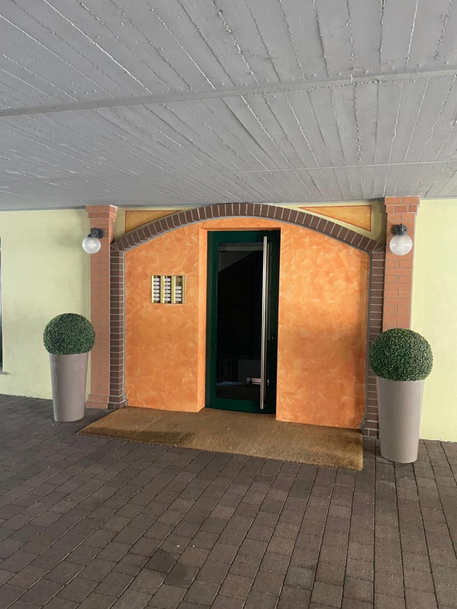 Ferienwohnung Mille4 Novara Exterior foto